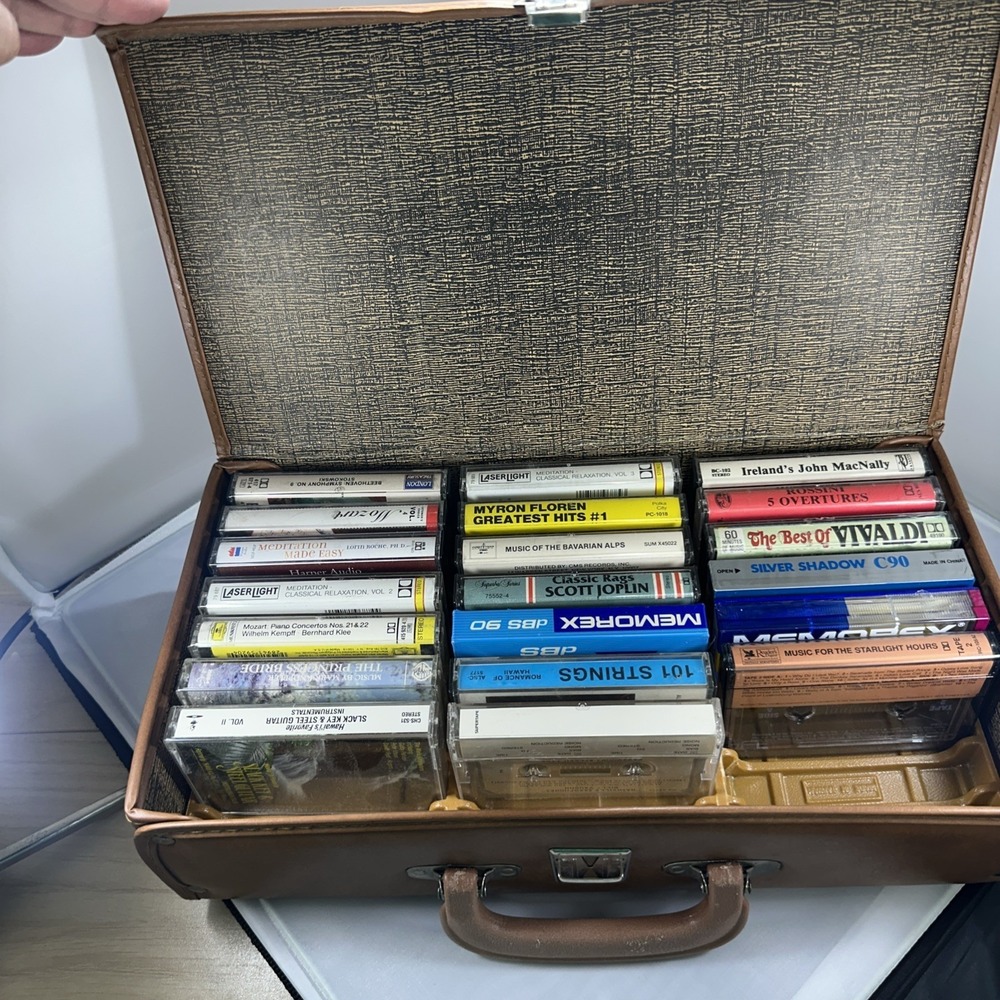 Mozart, Beethoven, Memorex & More Vintage Cassette Tape Lot Of 20 & Travel Case